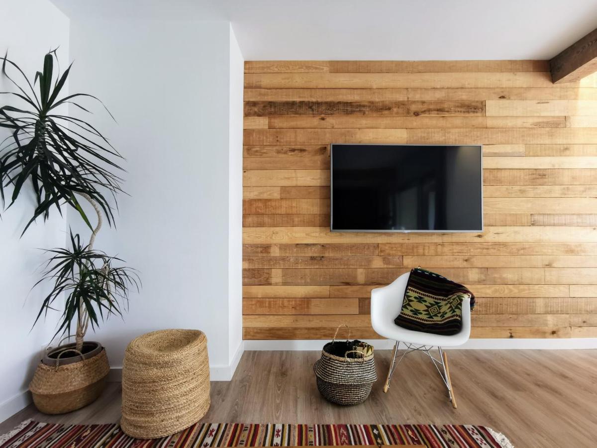 Oroel Apartment Jaca Ngoại thất bức ảnh