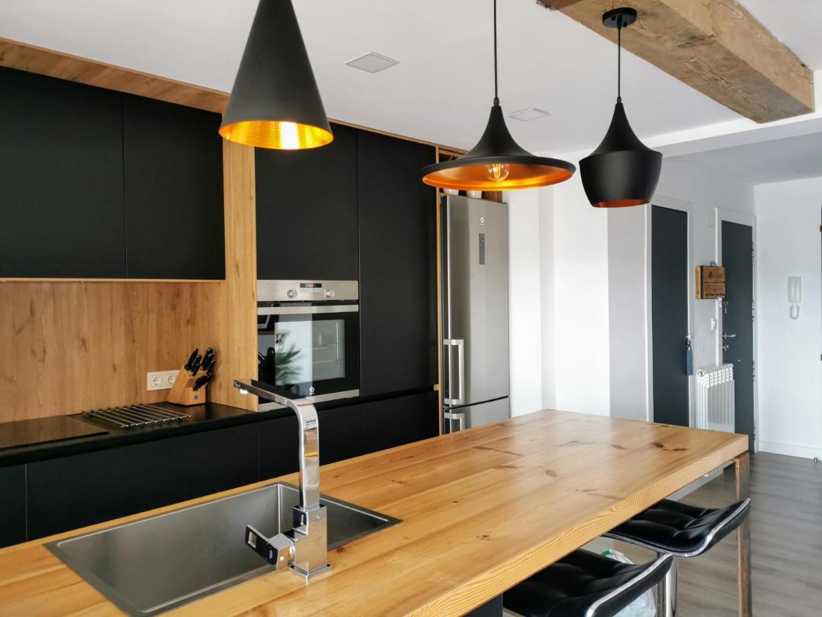 Oroel Apartment Jaca Ngoại thất bức ảnh