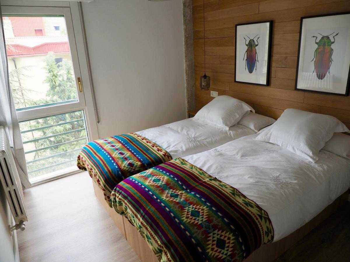Oroel Apartment Jaca Ngoại thất bức ảnh
